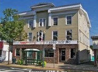 16 Center St, Wallingford, CT 06492