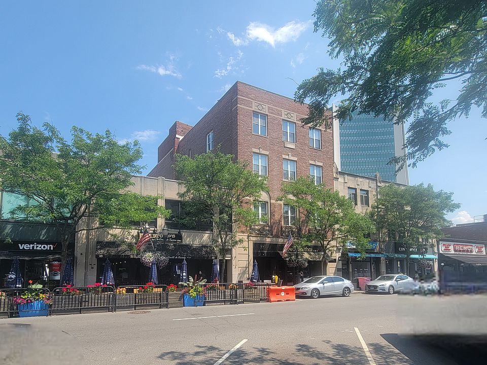 Renovate Vintage building in the heart of Down town Stamford