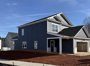 2101 Ken Dr #101, Fuquay Varina, NC 27526