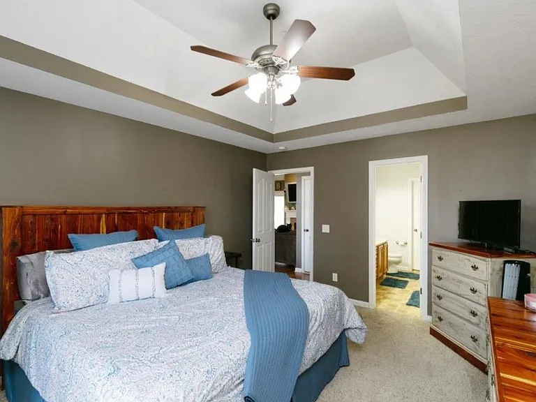 266 Glenda Ct — Photo 10