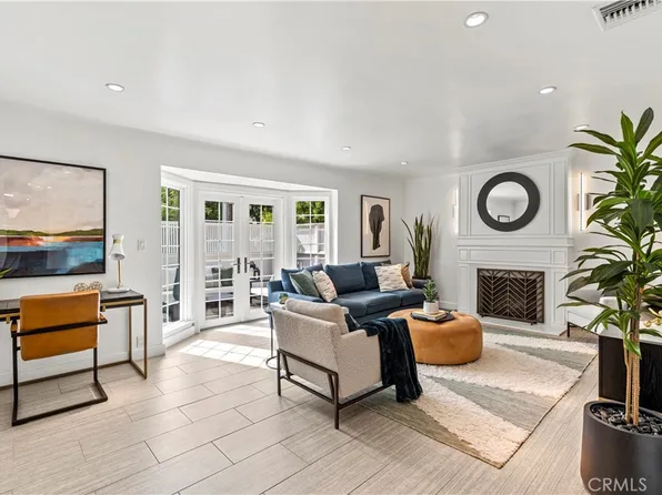 8963 Cynthia St, West Hollywood, CA 90069