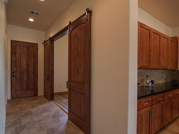 4th image of 60 Via Campestre