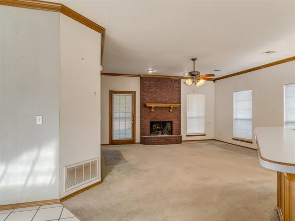 1197 S Choctaw Rd, Choctaw, OK 73020