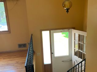 1440 Old Shakopee Rd E, Bloomington, MN 55425