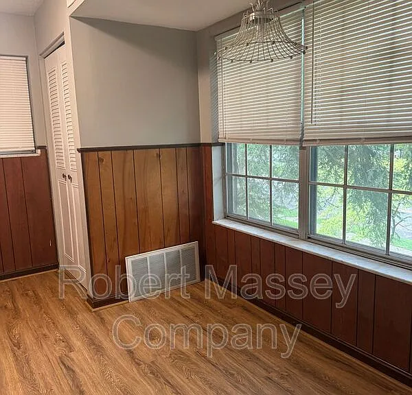2124 Cherokee Pkwy #105 — Photo 5
