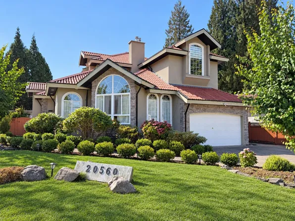 20560 46a Ave, Langley, BC V3A 3J8