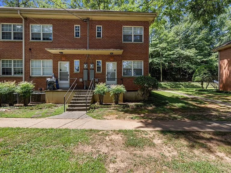53 Faris Cir — Photo 31