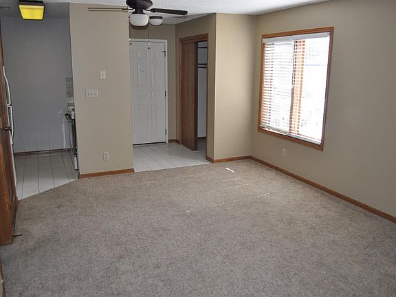 3rd image of 3001 S 51st Street Ct Unit 337