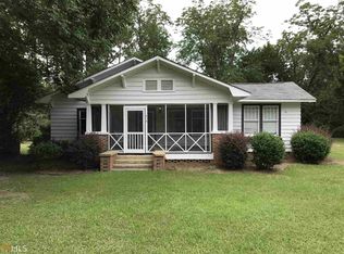 218 W Dykes St, Cochran, GA 31014