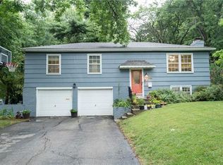 10202 Moody Park Dr, Overland Park, KS 66212