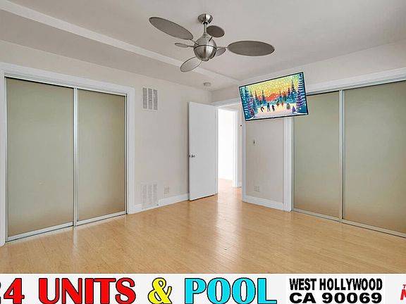 4th image of 928 N San Vicente Blvd #208