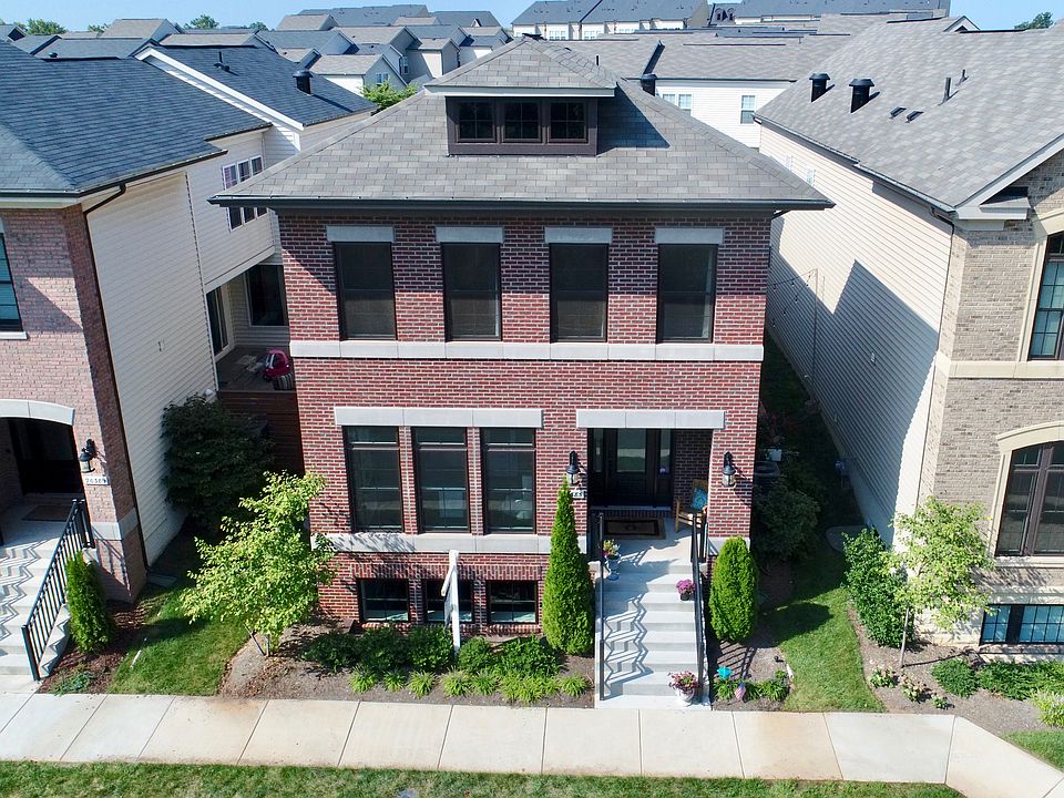 1st image of 20385 Savin Hill Dr