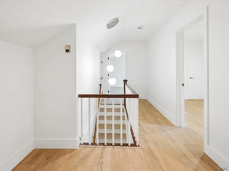 28 Cooper Ln — Photo 24
