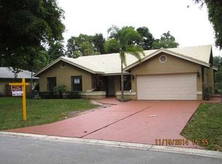 9480 NW 4th St, Pompano Beach, FL 33071