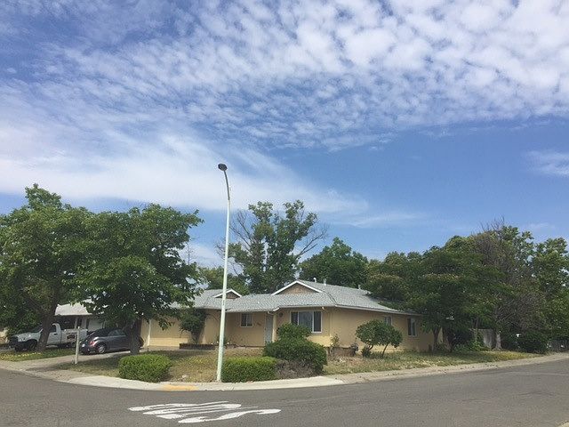 1st image of 3951 Elkhorn Blvd