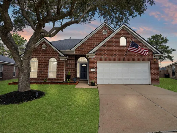 18210 Juniper Creek Ln, Cypress, TX 77429