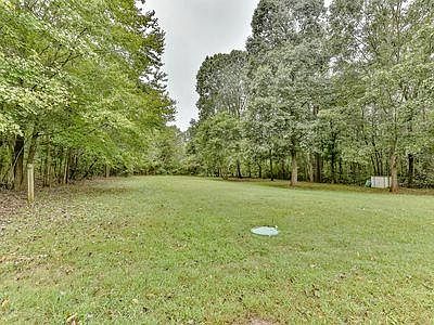 5th image of 349 Sunny Hill Dr