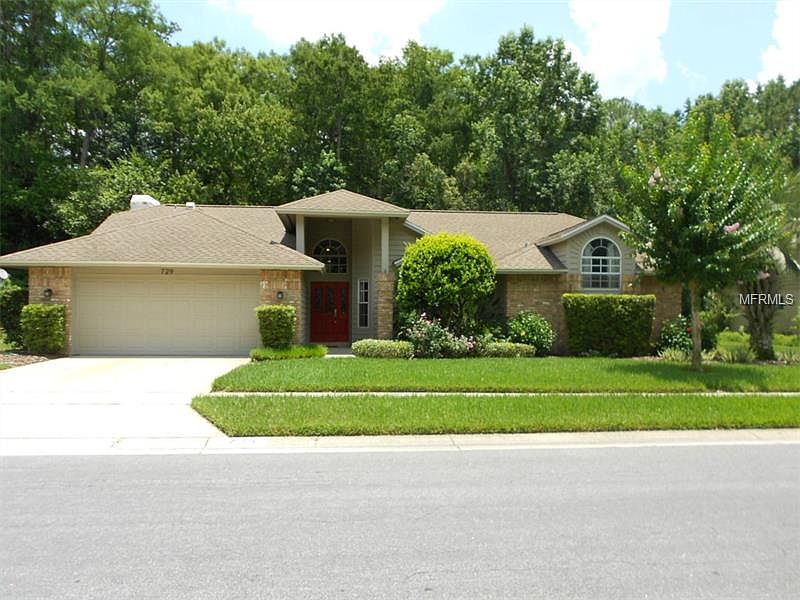 1st image of 729 Silverwood Dr