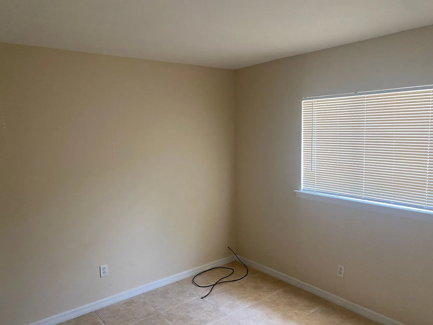 133-135 Meadow Road — Photo 4