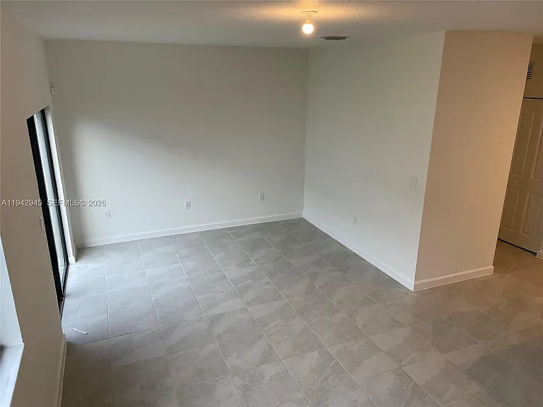 13119 SW 232nd St #13119 — Photo 6
