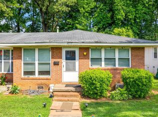 5017 Highlake Dr, Charlotte, NC 28215