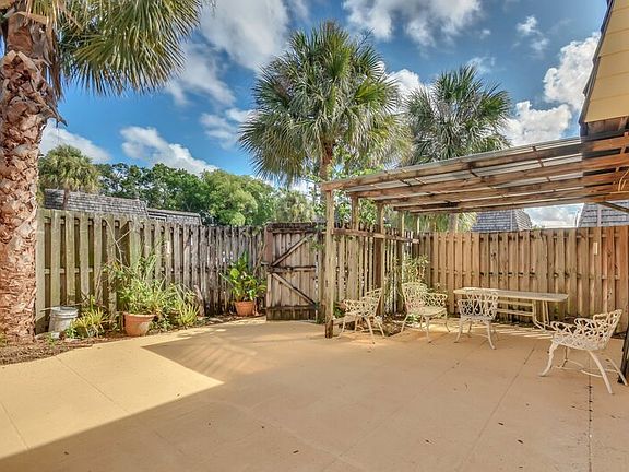 5th image of 1514 Winter Green Blvd #1514