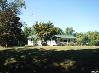 2517 Branch Rd, Salem, IL 62881