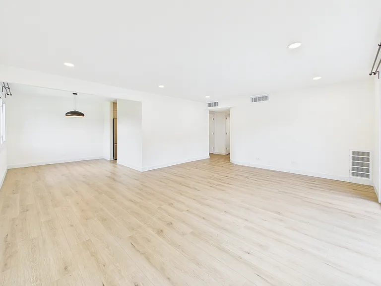 4525 Blackhawk Ln #202 — Photo 7