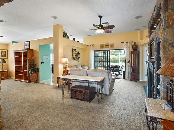 5th image of 710 Melendez Way
