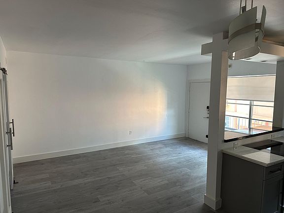 5th image of 1341 15th St APT 203