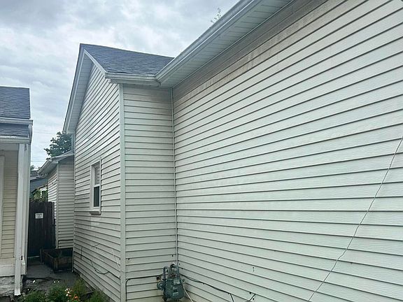 4th image of 1138 Reutlinger Ave