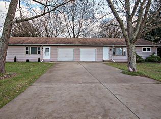 5501 Washington Ave, Saint Joseph, MI 49085