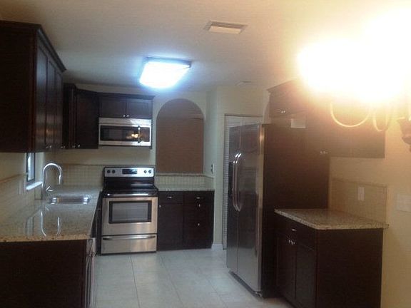 3rd image of 53 Blare Dr