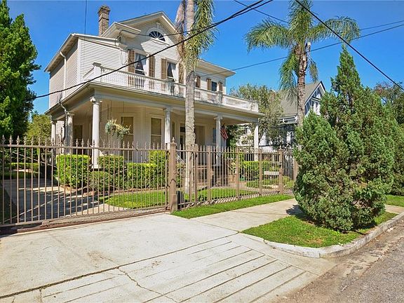 2nd image of 1520 Dufossat St