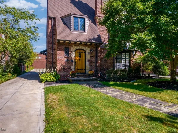 3623 Lytle Rd, Shaker Heights, OH 44122