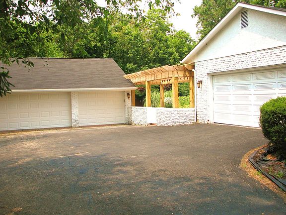 Five car garage! Detached garage has heated floors!
