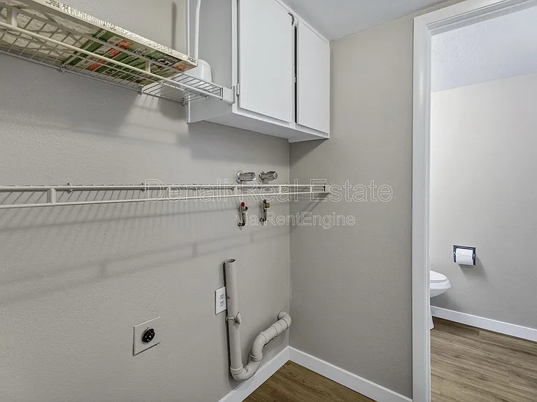 225 N Standage #146 — Photo 16