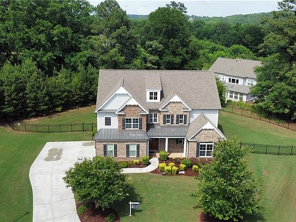 2nd image of 6050 Gallop Ct