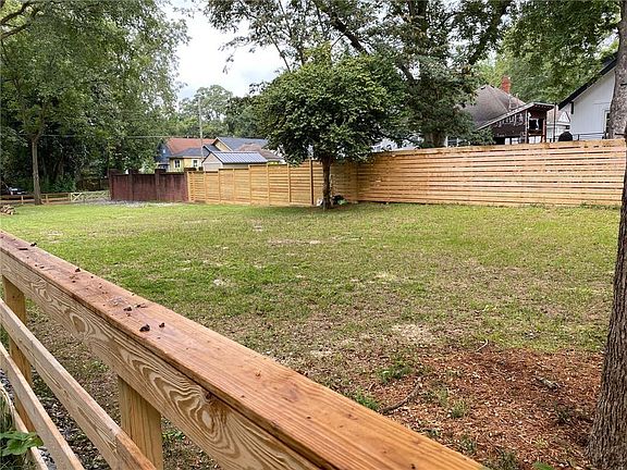 5th image of 540 Willard Ave SW Lot 2