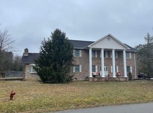 889 Broadbottom Rd, Pikeville, KY 41501