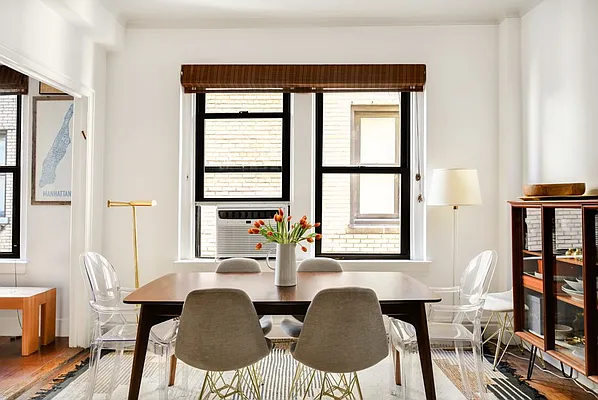 Sold by Compass | media 10