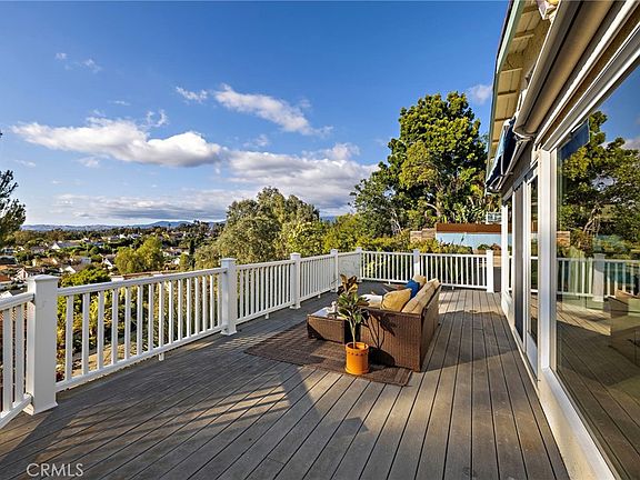 5th image of 26611 Cuenca Dr