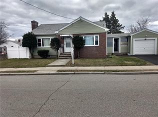 65 Columbus St, Providence, RI 02908