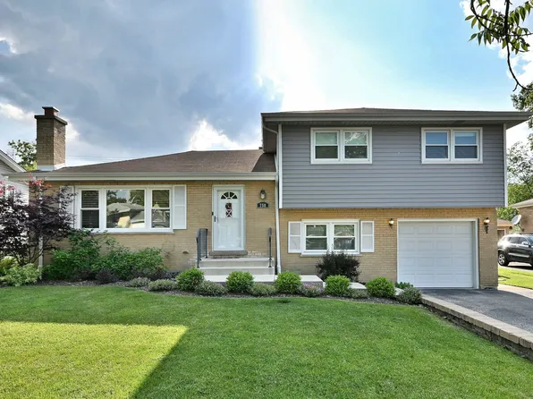 758 N Kenilworth Ave, Elmhurst, IL 60126