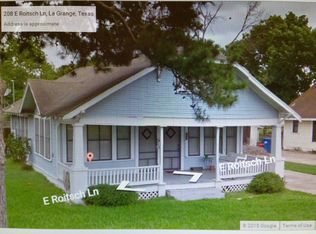 209 Roitsch Ln, La Grange, TX 78945