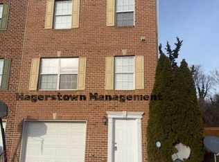 17311 Evergreen Dr, Hagerstown, MD