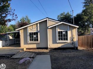 18174 Bodenhammer Ave, Tuolumne, CA 95379