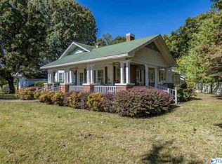 752 Mountain View Dr, Fort Payne, AL 35968