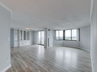 Harmon cove tower, Secaucus, NJ 07094