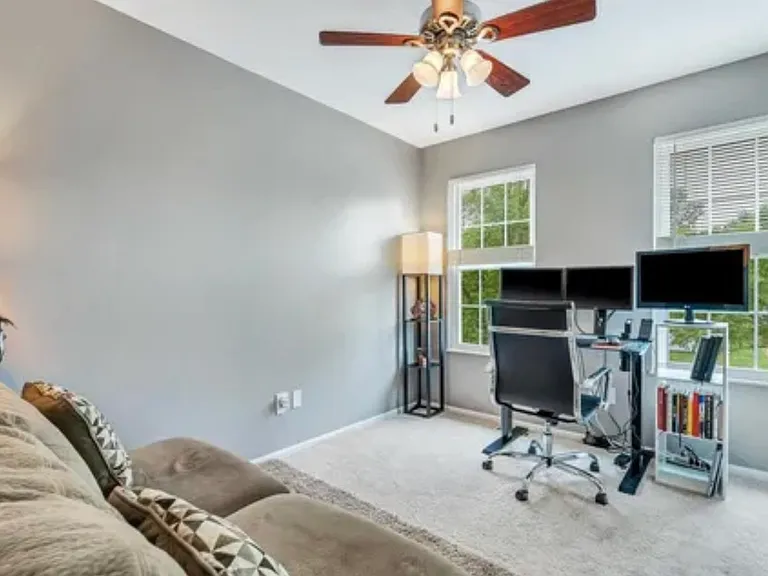 989 Oakwood Farms Ln — Photo 22